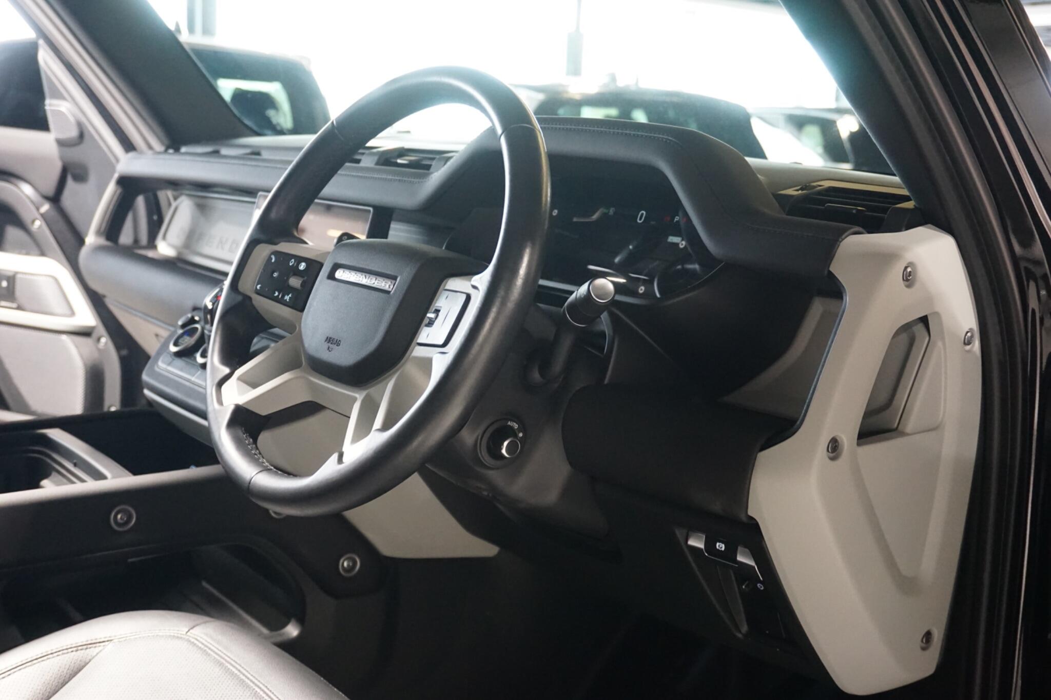 Land Rover Defender 110 3.0 D250 MHEV XS Edition SUV 5dr Diesel Auto 4WD Euro 6 (s/s) (250 ps)